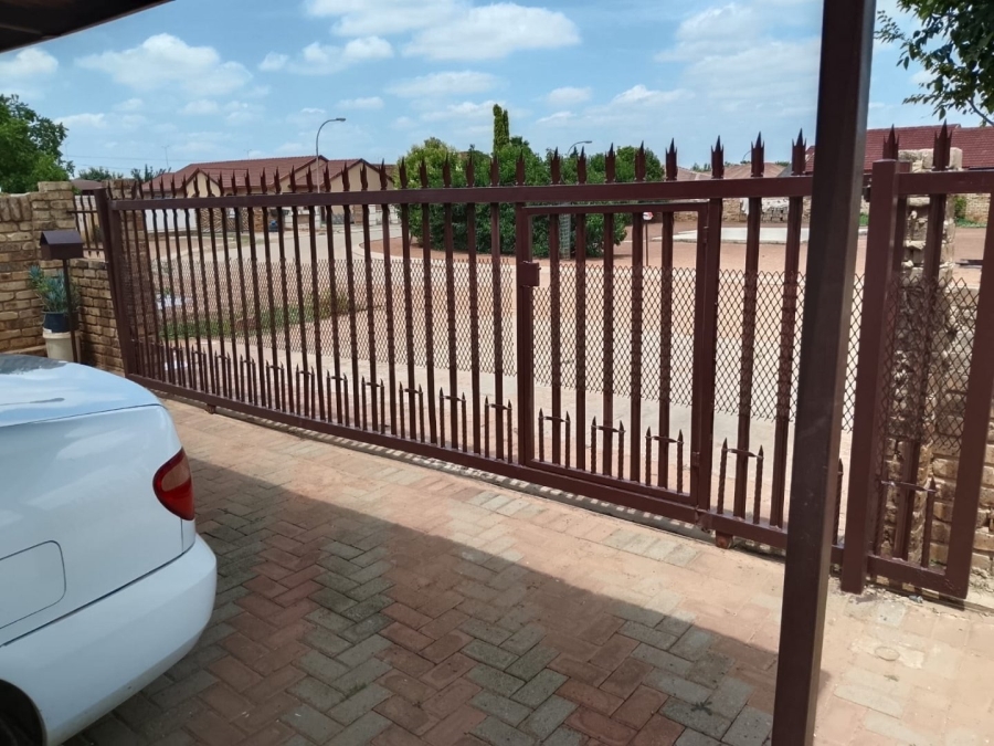 3 Bedroom Property for Sale in Alabama North West